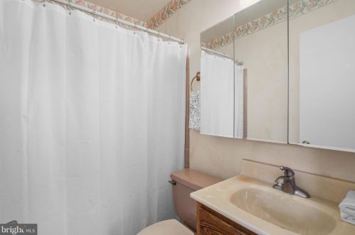 13110 Fernedge Rd, Silver Spring MD 20906-5302 exterior