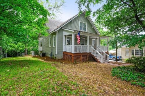 1759 Marietta Rd, Atlanta GA  30318-2763 exterior