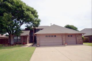 9917 Sudbury Rd, Yukon, OK 73099-7943