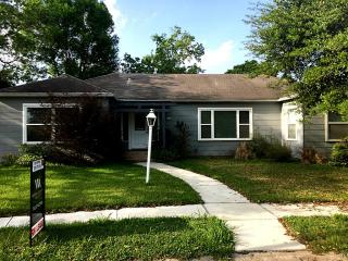 6940 Burgess St, Houston TX  77021-2012 exterior
