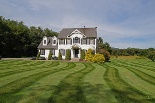 14 Polkville Rd, Columbia, NJ 07832-2775