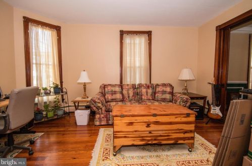 122 Main St, Middletown MD  21769-7931 exterior
