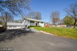 7606 Poplar St, Manassas VA  20111-1512 exterior