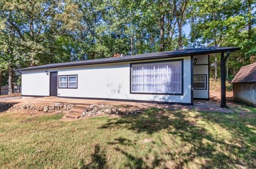 112 Arrowhead Hills Dr, Fenton, MO 63026-5804