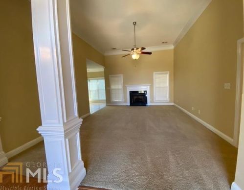 108 Roseine Dr, Warner Robins, GA 31088-8561