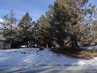 1341 6th St, Bend, OR 97701-2303