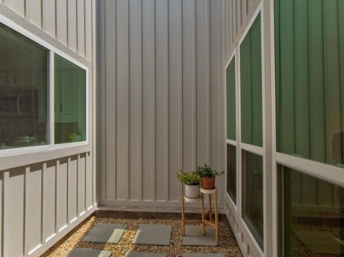 2923 Allister St, Dallas TX  75229-2460 exterior