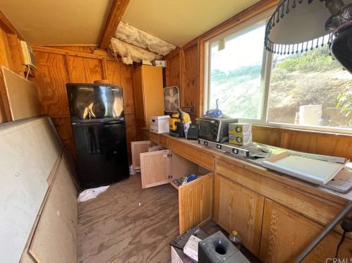 15747 Rancho Viejo Dr, Riverside CA  92506-5822 exterior