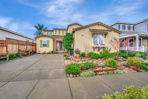 8557 Zinfandel Dr, Windsor, CA 95492-6666