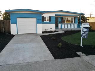 2019 Nottingham Dr, Fairfield, CA 94533-3115