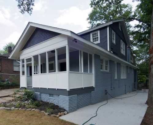 944 Burns Dr, Atlanta GA  30310-4632 exterior