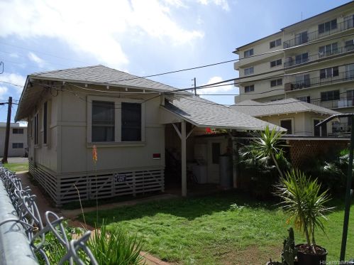 746 Makaleka Ave, Honolulu HI  96816-6003 exterior