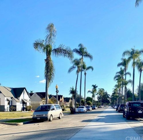 1221 Parton St, Santa Ana, CA 92701-3313