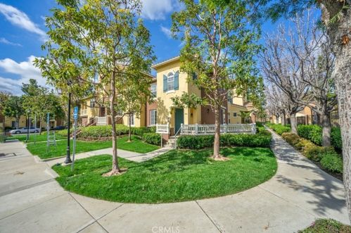 1906 Timberwood, Irvine CA  92620-0286 exterior
