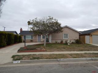 1112 Daisy St, Lompoc, CA 93436-3612