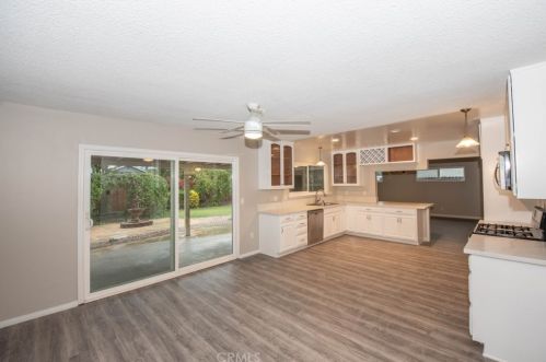 6375 Westview Dr, Riverside CA  92506-5325 exterior