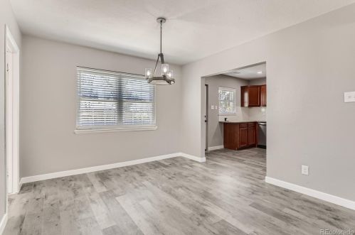 706 Troy Ct, Aurora CO 80011-6641 exterior