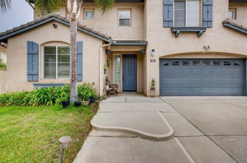 235 Falcon Pl, San Marcos, CA 92069-6894
