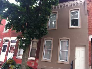 2015 Cleveland St, Philadelphia PA  19121-1501 exterior