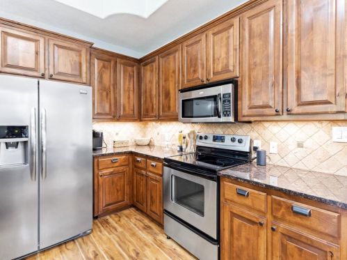 201 Bluebonnet Ct, Fort Worth TX  76035-5861 exterior