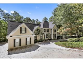 10670 Stroup Rd, Roswell, GA 30075-2259