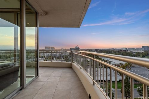 5140 Scholarship, Irvine CA  92612-5696 exterior