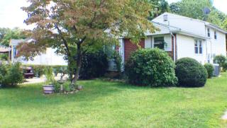 80 Lapierre Ave, Lawnside, NJ 08045-1621