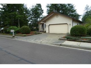 2384 21st St, Florence, OR 97439-9776