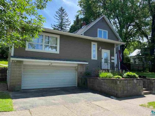 320 2nd St, Scanlon, MN 55720-2006