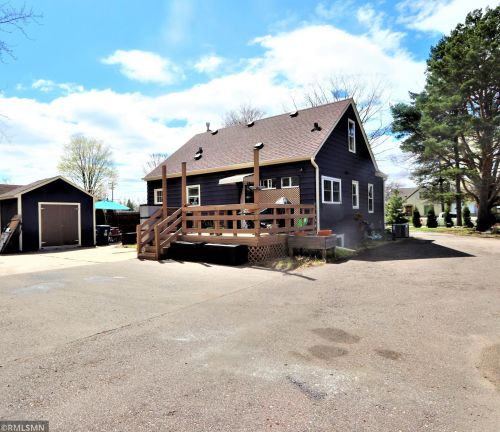 1962 Hazelwood St, Saint Paul MN  55109-4437 exterior