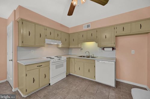 1561 Waggoners Gap Rd, Carlisle PA  17013-8353 exterior