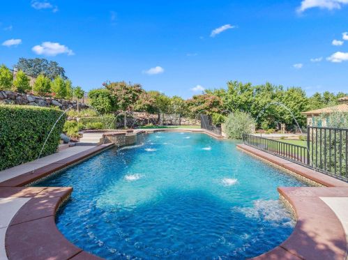 4750 Gresham Dr, Folsom CA  95762-7700 exterior