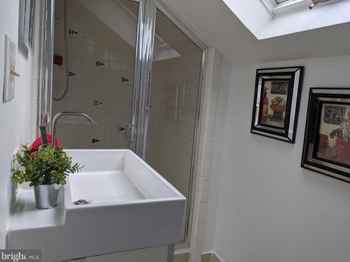 280 Ridgeview Rd, Princeton NJ  08540-7668 exterior