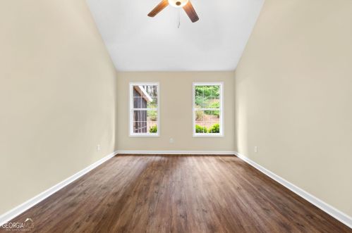 237 Oakwood Cir, Stockbridge GA  30281-6357 exterior