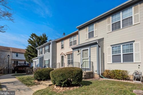 12020 Bronzegate Pl, Silver Spring, MD 20904-1945