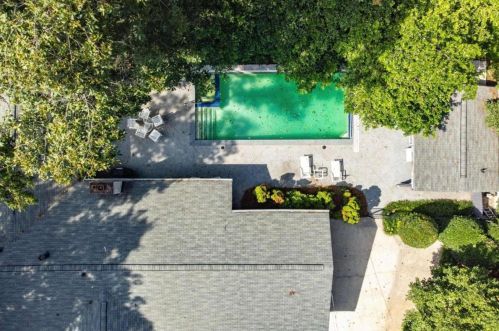 321 Frst Vly Ct, Atlanta GA  30342-2353 exterior