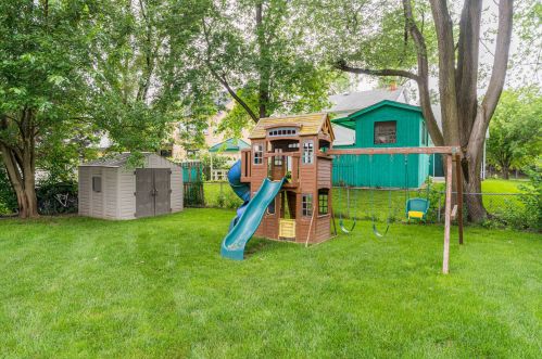 1502 Frank Ave, Bannockburn IL  60015-3523 exterior