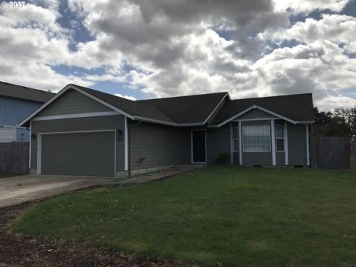 850 Monroe St, Harrisburg, OR 97446-9561