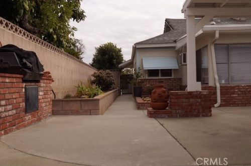 1433 San Antonio Ave, Upland CA 91786-2753 exterior