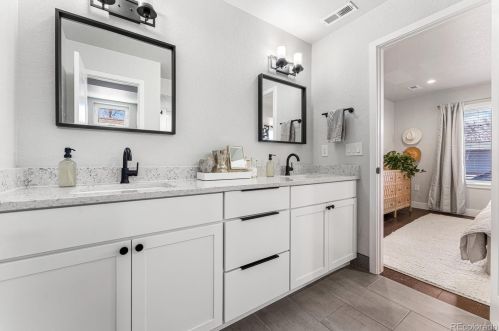 4307 Navajo St, Denver CO 80211-2534 exterior