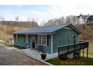 2985 Cleveland Rd, Cleveland, VA 24225-6115