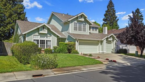 8913 Laguna Springs Way, Elk Grove, CA 95758-5312