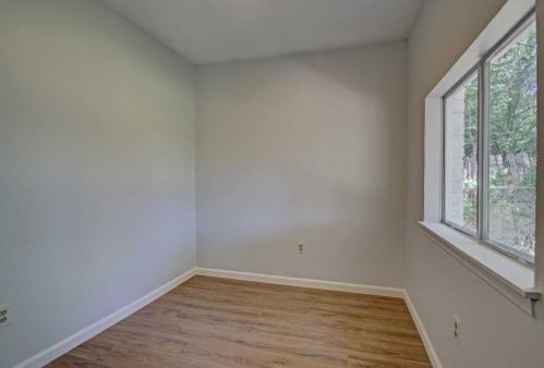 121 Sheffield Dr, Cedar Hill TX 75104-2709 exterior