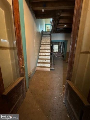 129 63rd St, Philadelphia PA 19142-2303 exterior