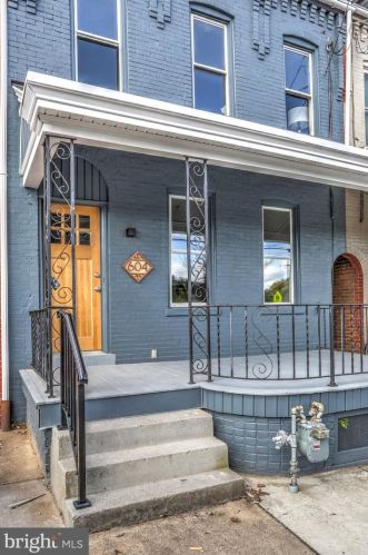 604 Mary St, Lancaster PA  17603-2819 exterior