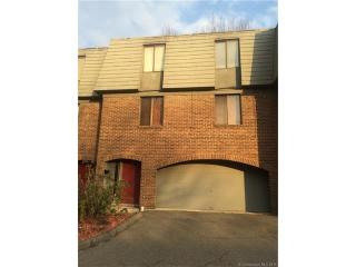 75 Trolley Crossing Ln, Middletown, CT 06457-5845