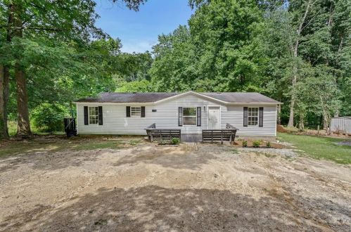 3438 Greggs Rd, Gainesville, GA 30507-8537
