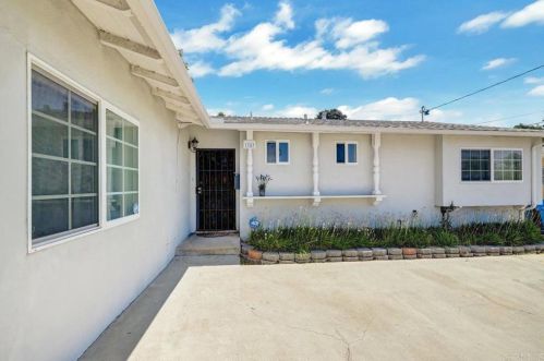 1747 Madera St, Lemon Grove, CA 91945-3505