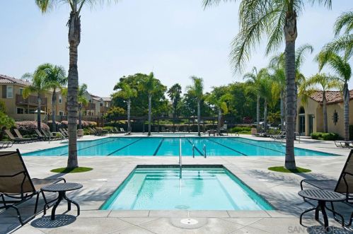 1470 Caminito Sicilia, Chula Vista CA  91915-4142 exterior