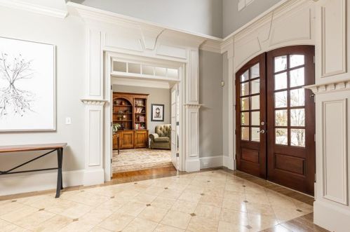 700 Glengate Pl, Atlanta GA  30328-7257 exterior
